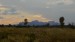 Pohoří Mnoho hlav od Uluru, před slunce západem.